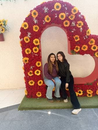 KAREN DÍAZ - Cosmetóloga, Cosmiatria, Biomagnetista, Terapeuta 